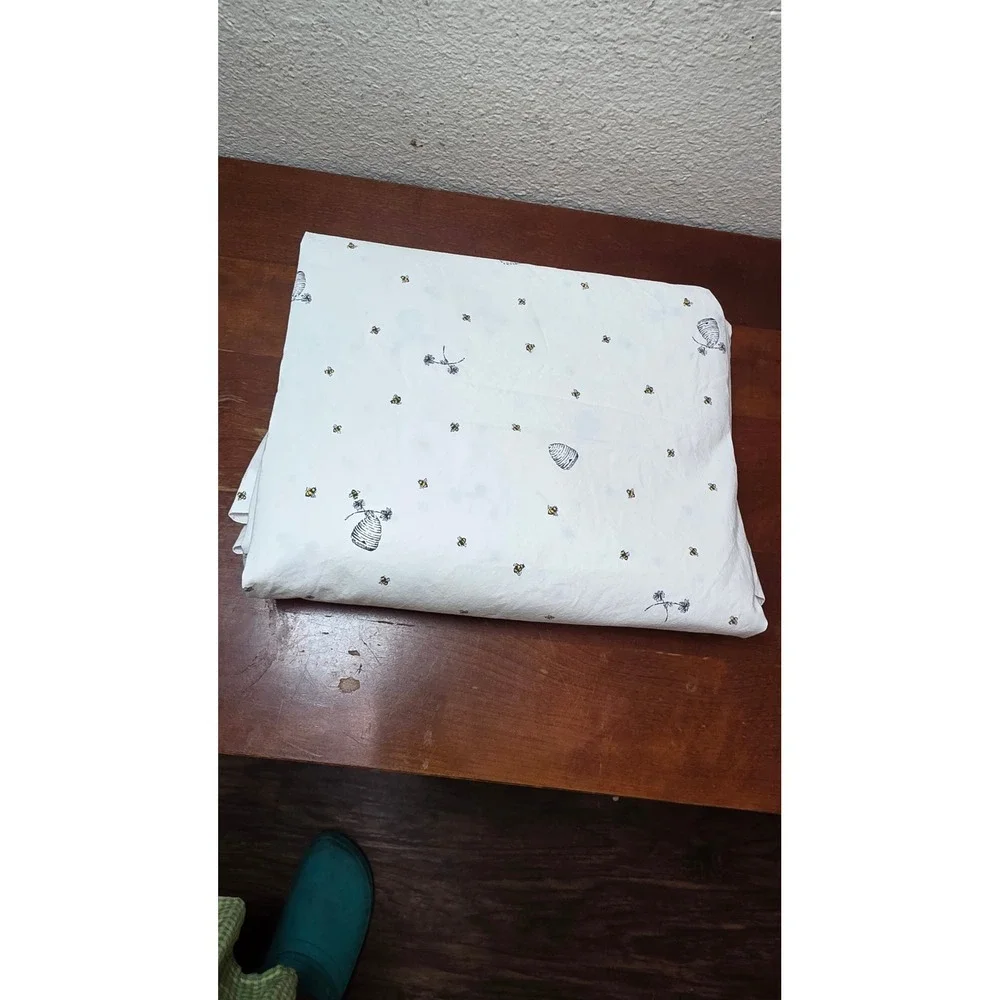 Lauren Ralph Lauren Bee Full Flat Sheet White Beehive Print Cottagecore Bedding